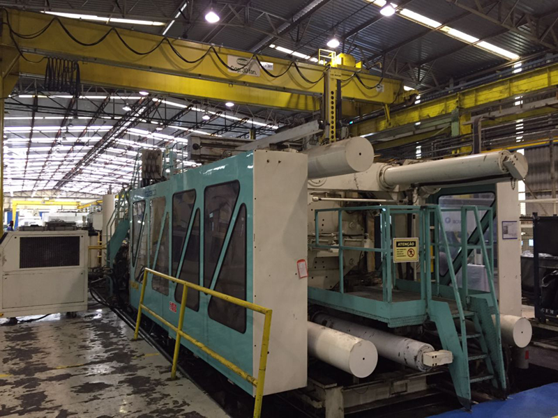 Injetora para plástico ItalTech MSK 3000